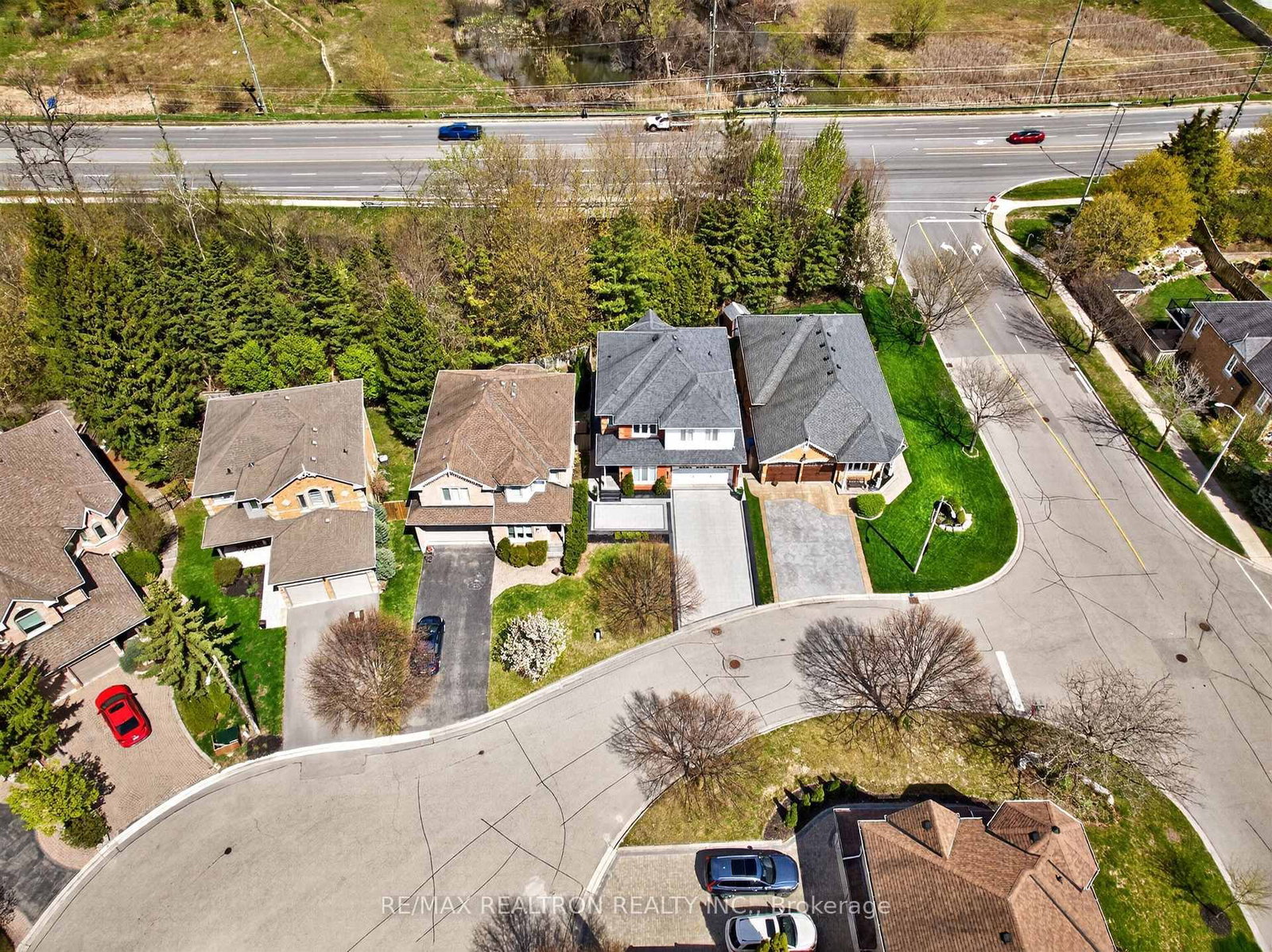 5 Yvonne Place