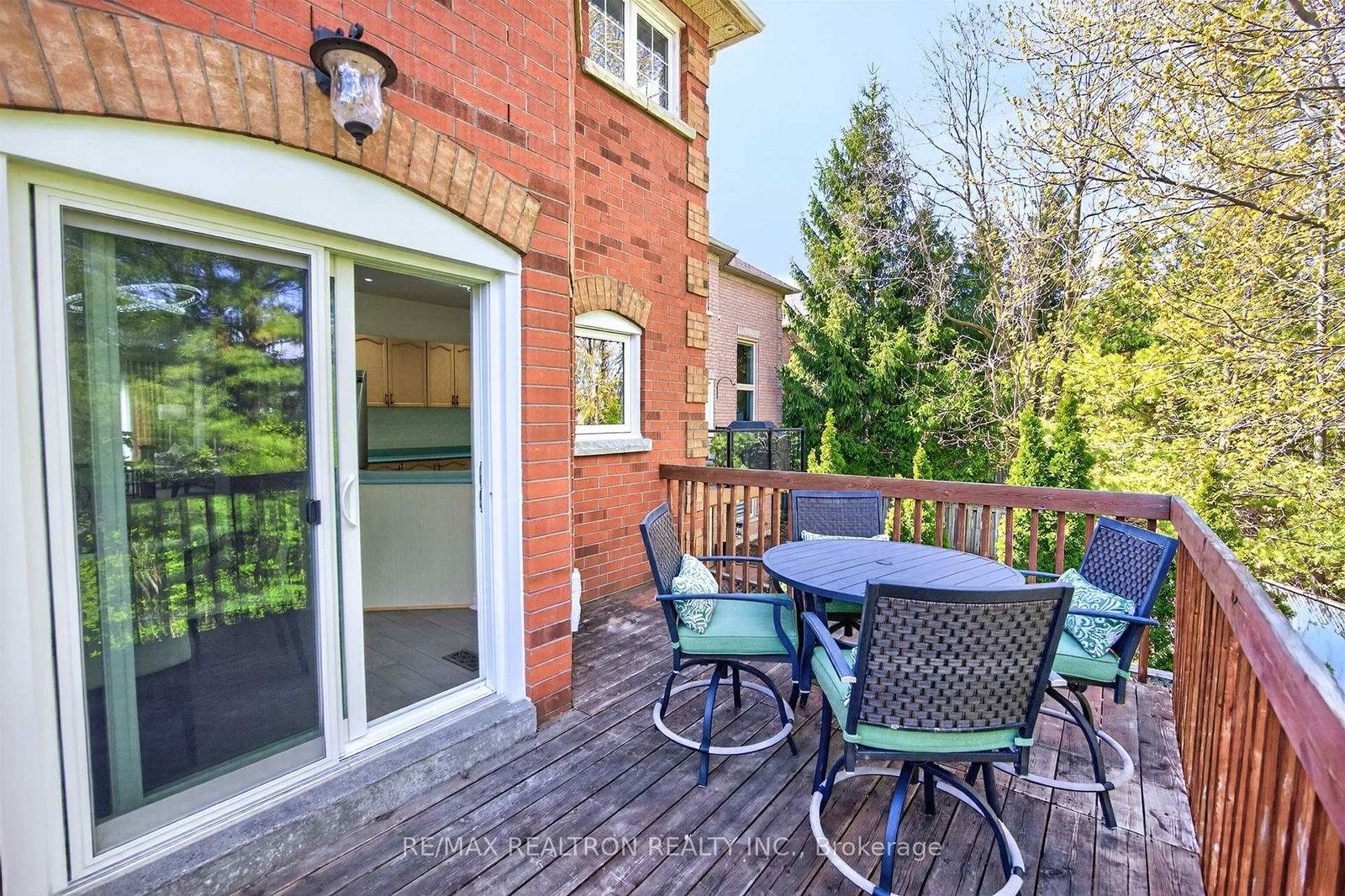 5 Yvonne Place - Photo 42
