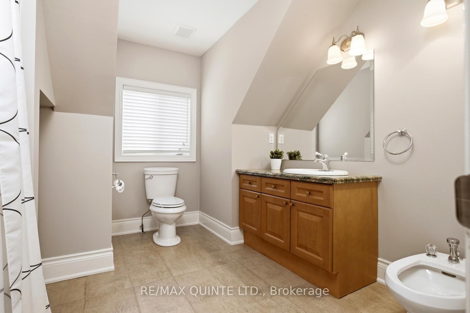 2 Treeview Avenue • Whitchurch-Stouffville, ON photo 26