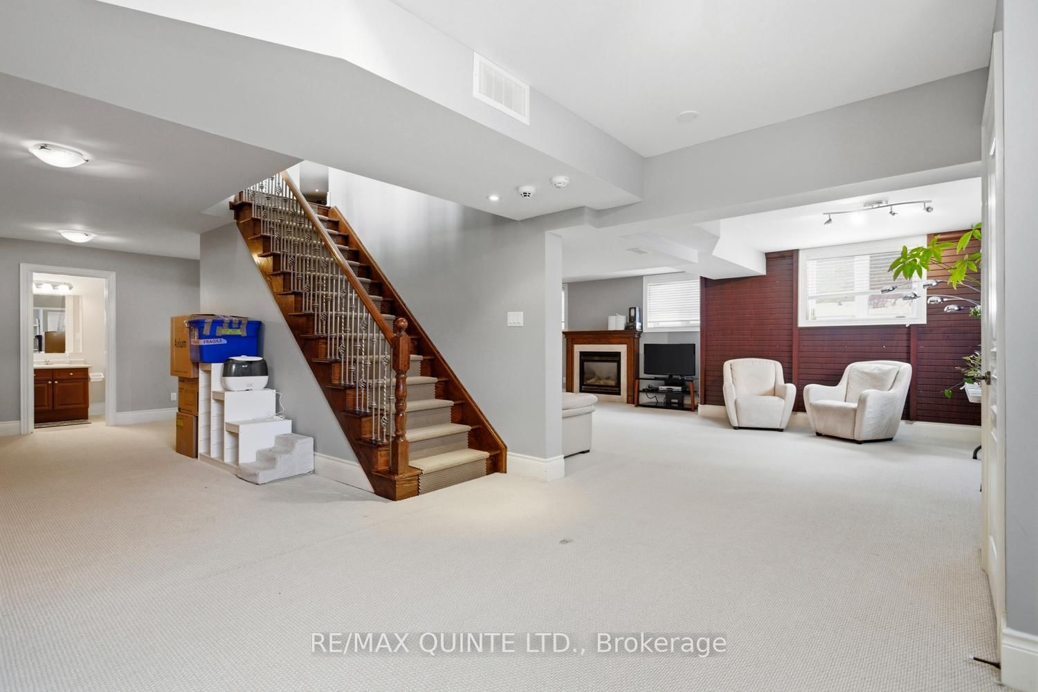 2 Treeview Avenue • Whitchurch-Stouffville, ON photo 28