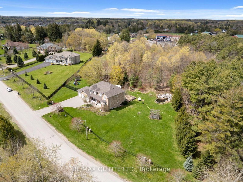 2 Treeview Avenue