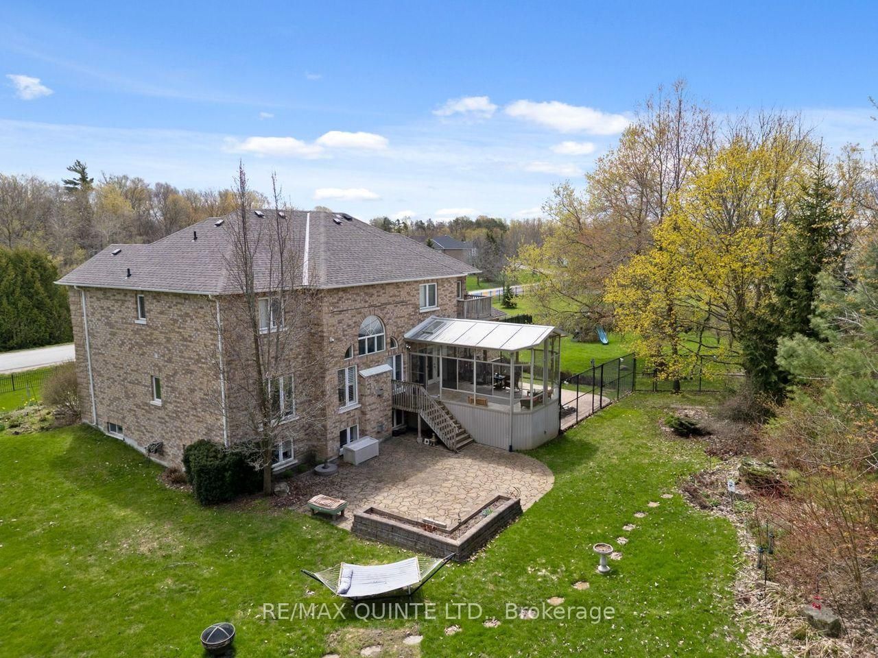 2 Treeview Avenue • Whitchurch-Stouffville, ON photo 37