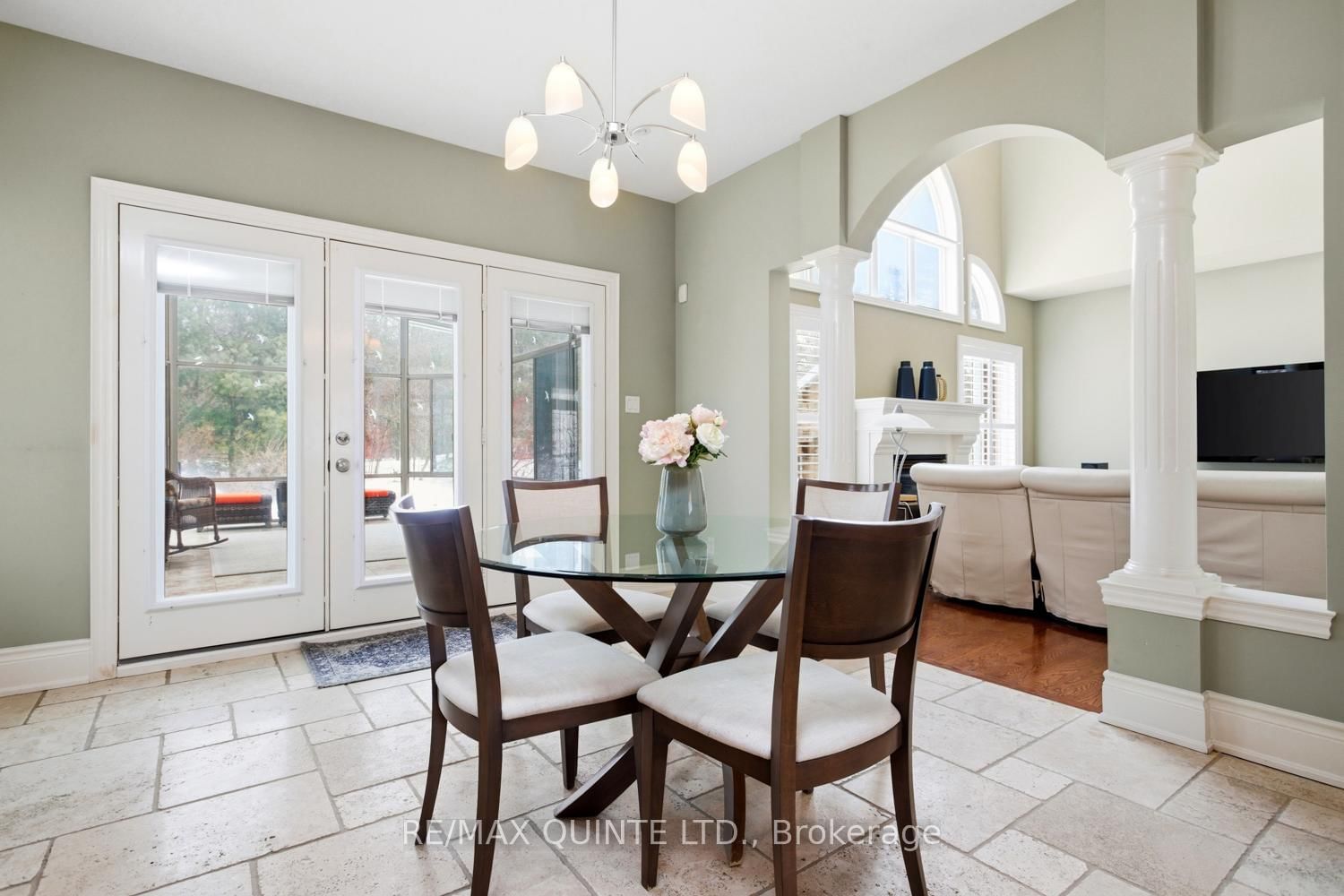 2 Treeview Avenue • Whitchurch-Stouffville, ON photo 7