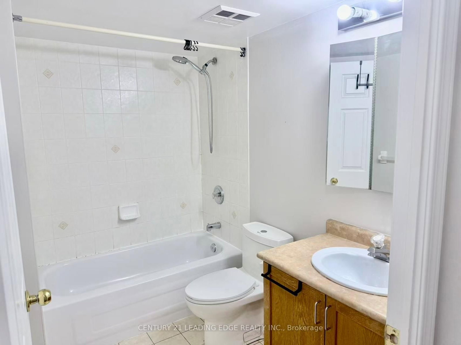 51 Baffin Court S, Unit PH15 - Photo 12