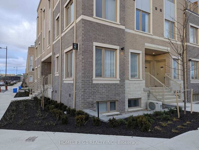 150 Honeycrisp Crescent