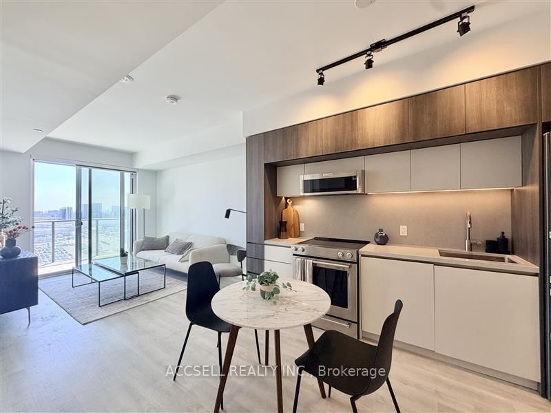 185 Millway Avenue, Unit W1505