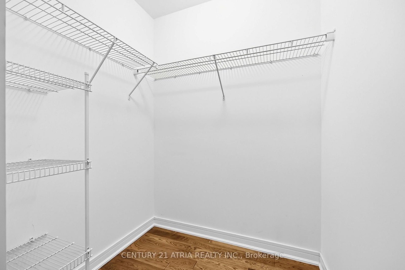 9199 Yonge Street, Unit 518 - Photo 22