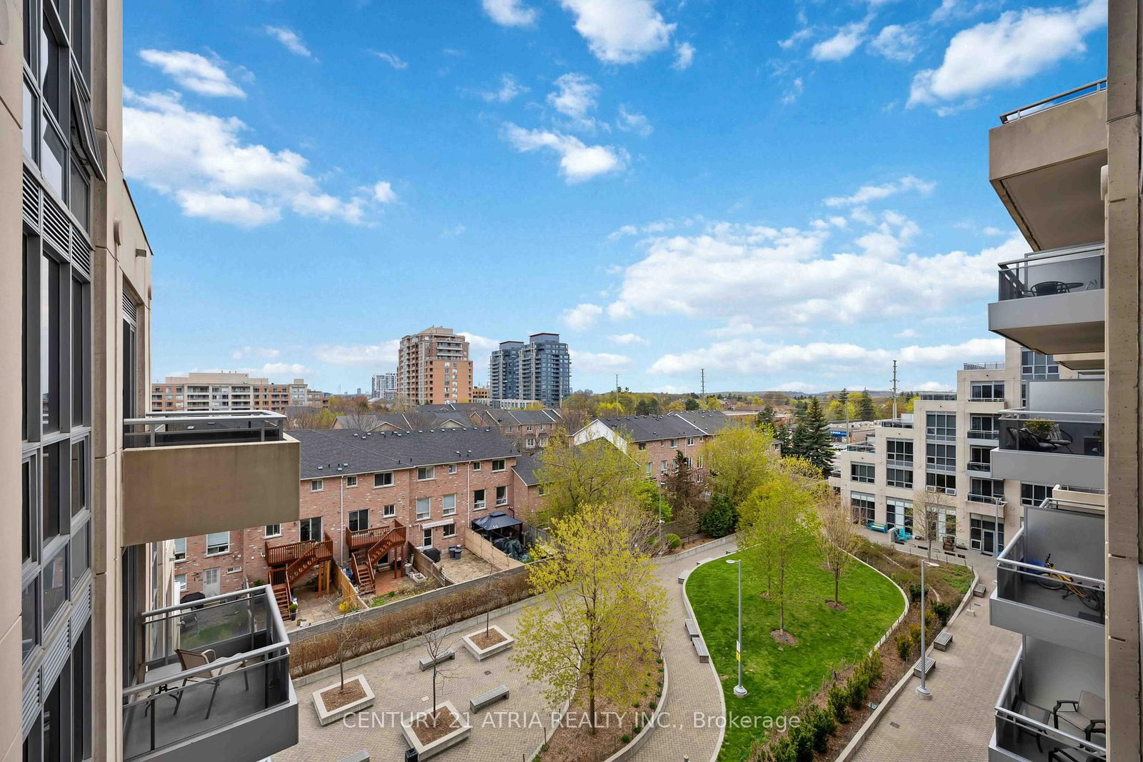 9199 Yonge Street, Unit 518 - Photo 34