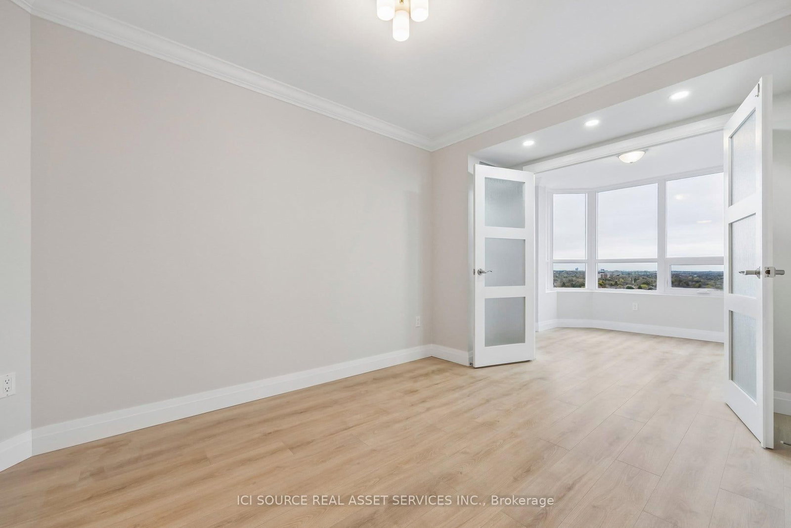 7601 Bathurst Street, Unit 1003 - Photo 26