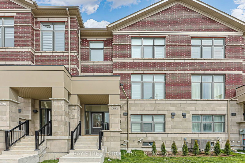 44 Seine Lane, Richmond Hill, Ontario