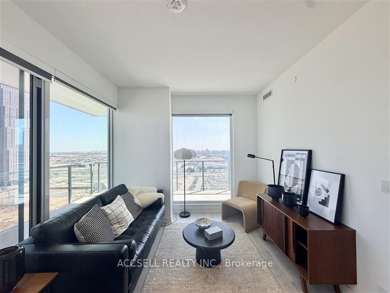 185 Millway Avenue, Unit W1703 - Photo 2