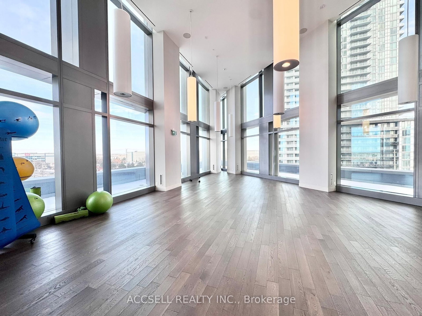 185 Millway Avenue, Unit W1703 - Photo 20