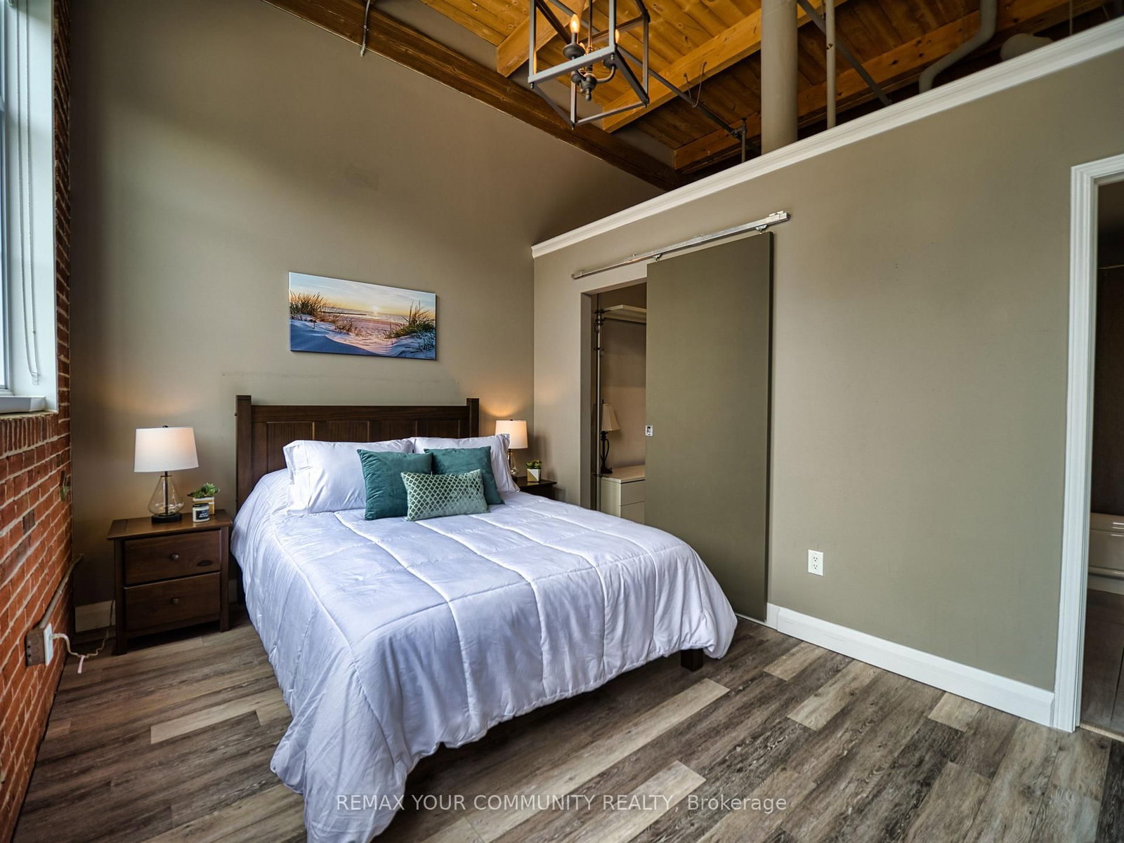 543 Timothy Street, Unit 302 - Photo 15