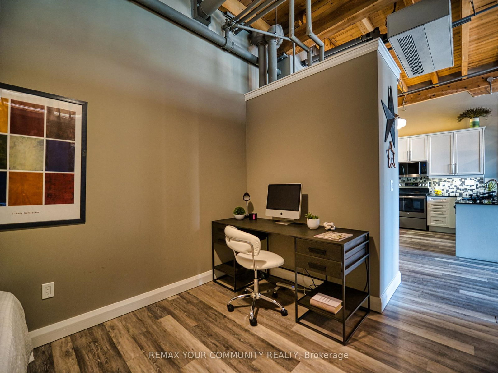 543 Timothy Street, Unit 302 - Photo 21