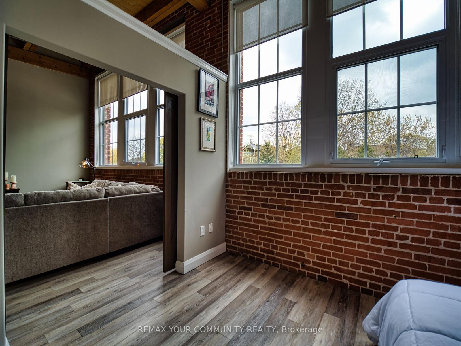 543 Timothy Street, Unit 302 - Photo 6