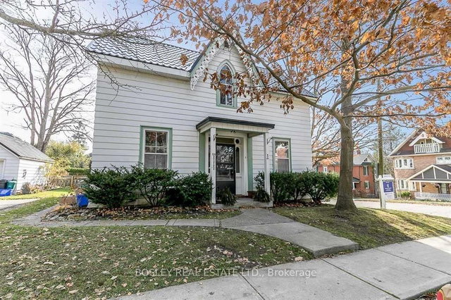 2 - 330 Botsford Street