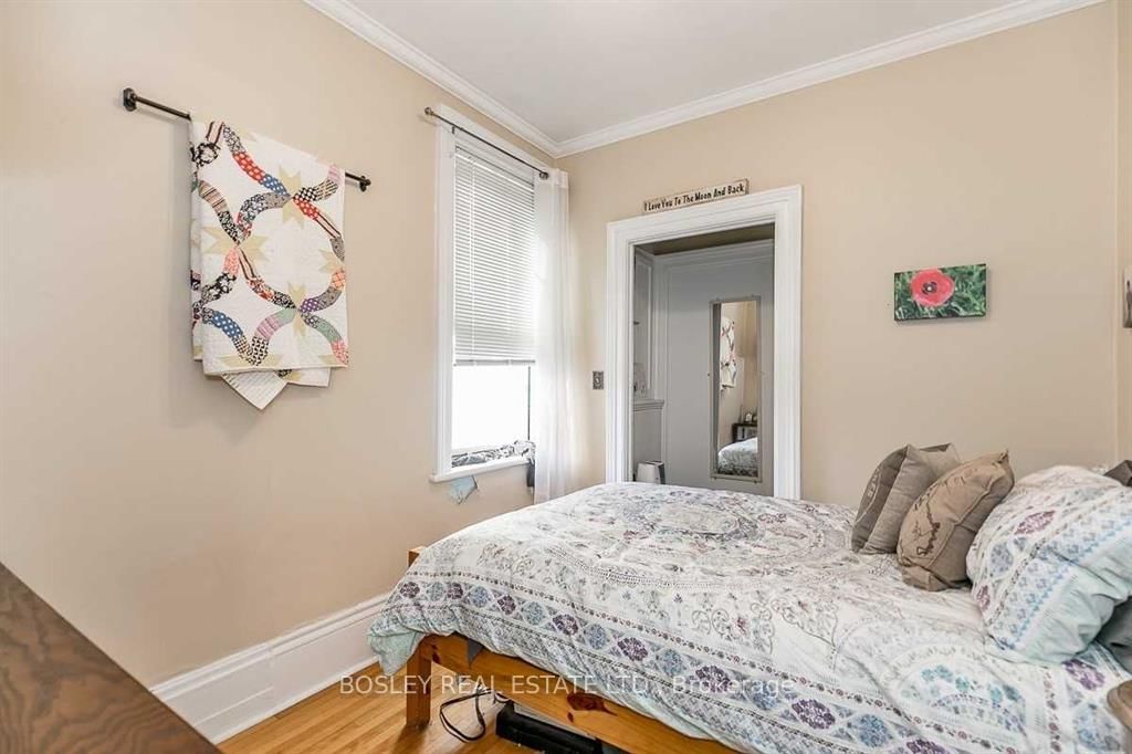 330 Botsford Street, Unit 2 - Photo 5