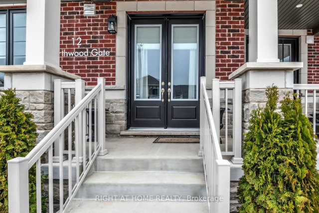 12 Hearthwood Gate