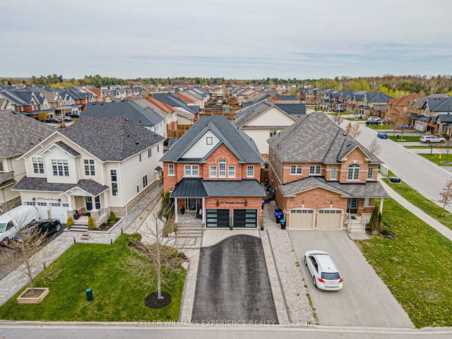 105 DECAROLIS Crescent