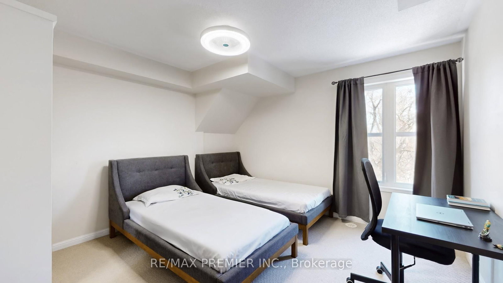 9589 Keele Street, Unit 106 - Photo 31