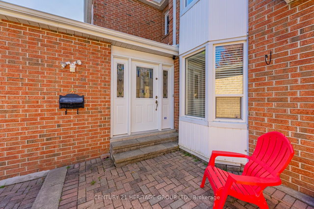 36 Hallmark Court