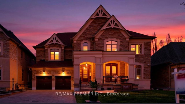 95 Sarracini Crescent