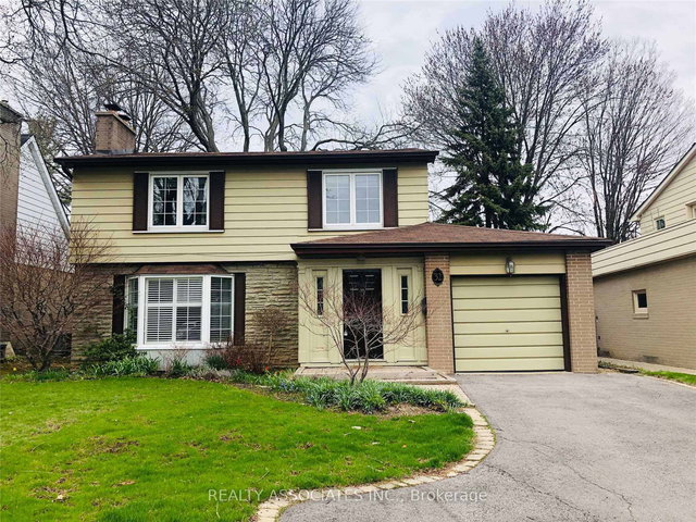 32 Almond Avenue