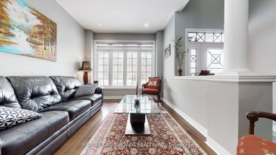 23 Oakborough Drive — photo 4