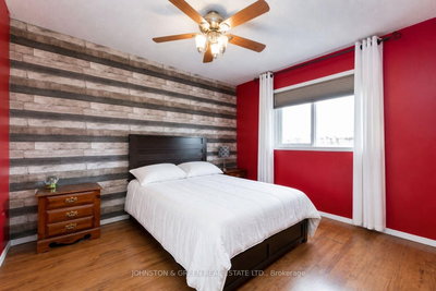 2198 Chalmers Crescent • Innisfil, ON photo 9