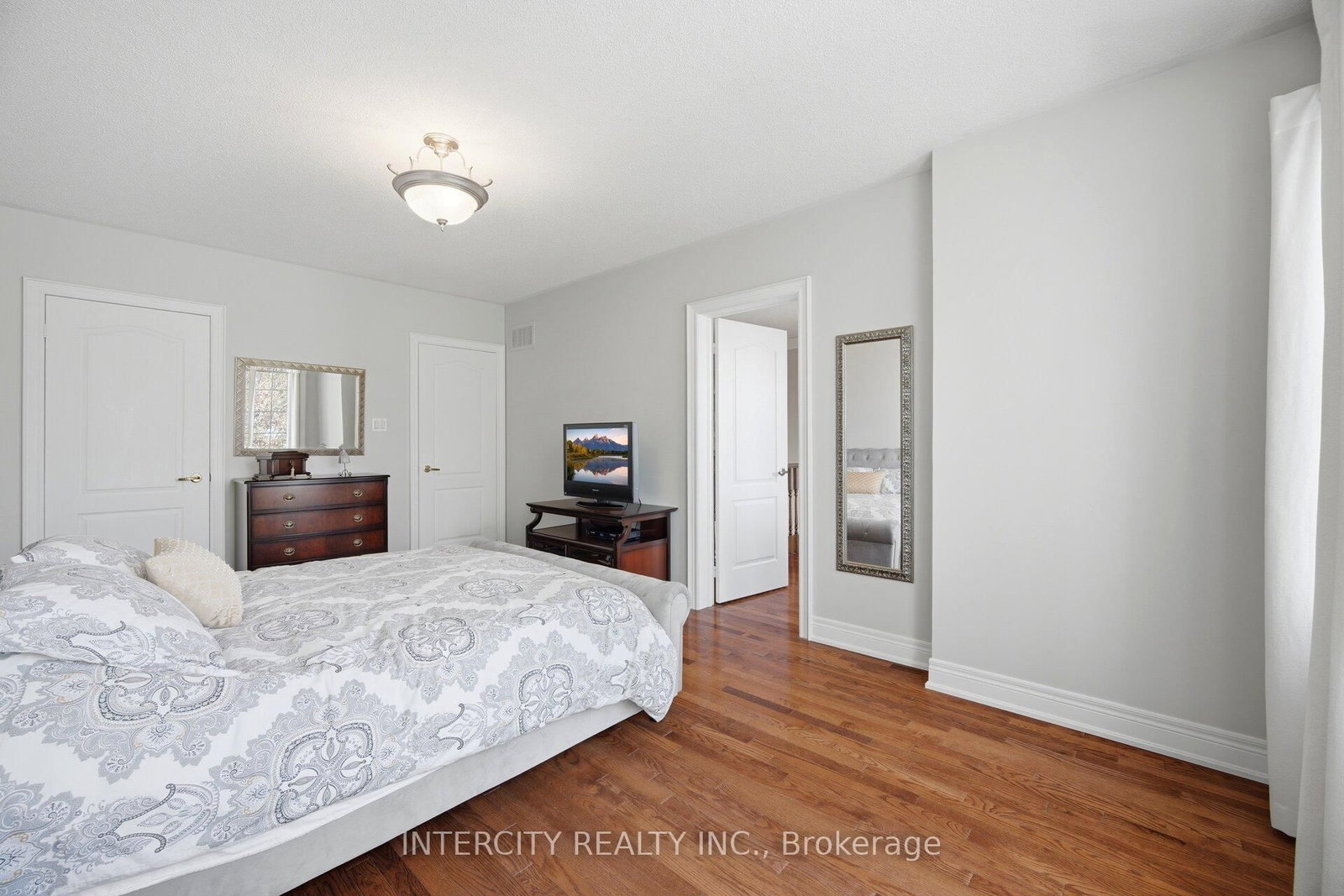 21 Capner Court • Vaughan, ON photo 36