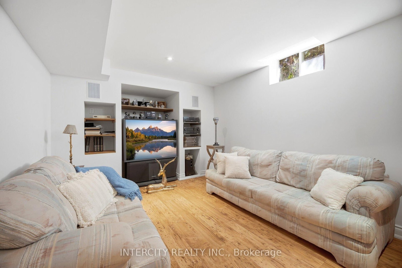 21 Capner Court • Vaughan, ON photo 40