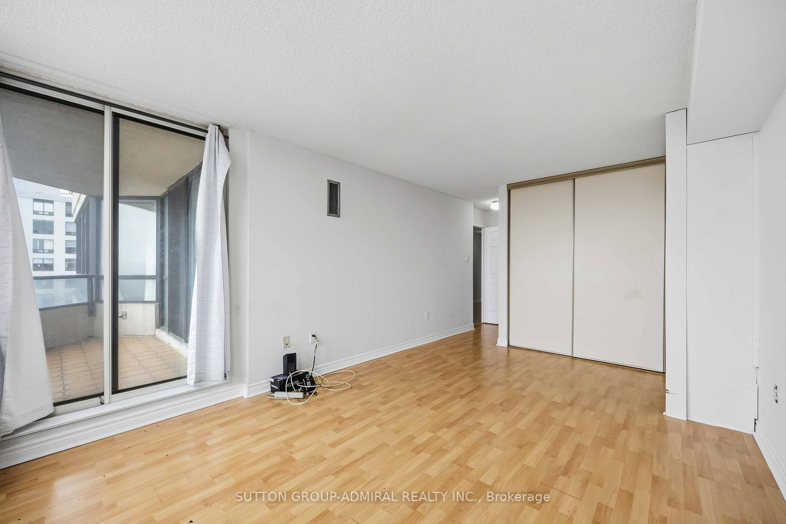 506-343 Clark Ave, Vaughan, view 27