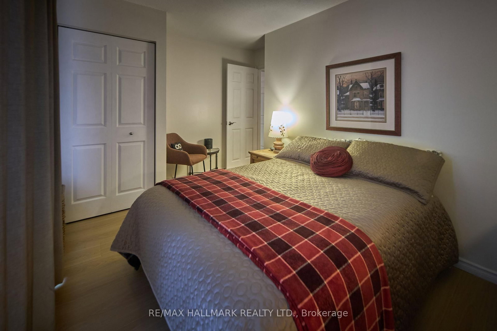 195 Avenue Road • Richmond Hill, ON photo 16