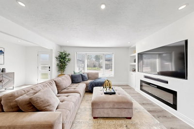 72 Thornton Avenue — photo 4