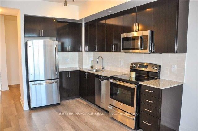 1001 - 7165 Yonge Street