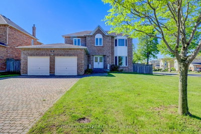 4-bed Detached House · 80 Eyer Dr
