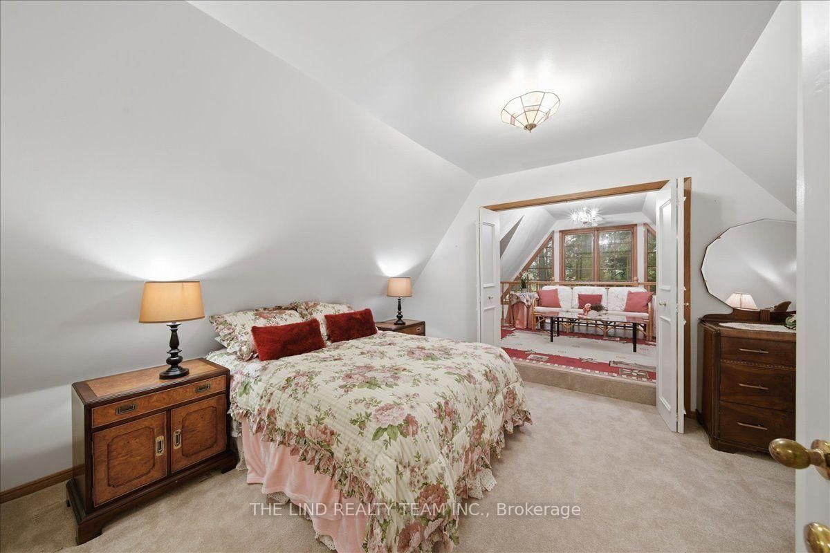100 Bridle Path • East Gwillimbury, ON photo 34