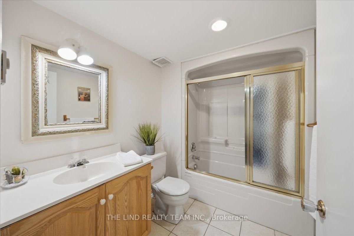 100 Bridle Path • East Gwillimbury, ON photo 40