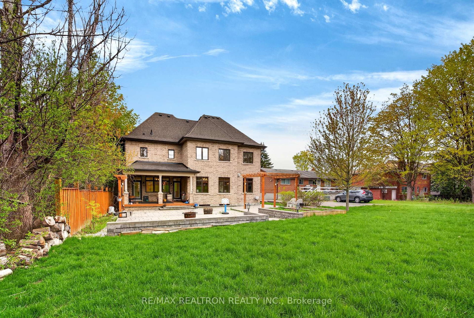 132 Pemberton Road • Richmond Hill, ON photo 38