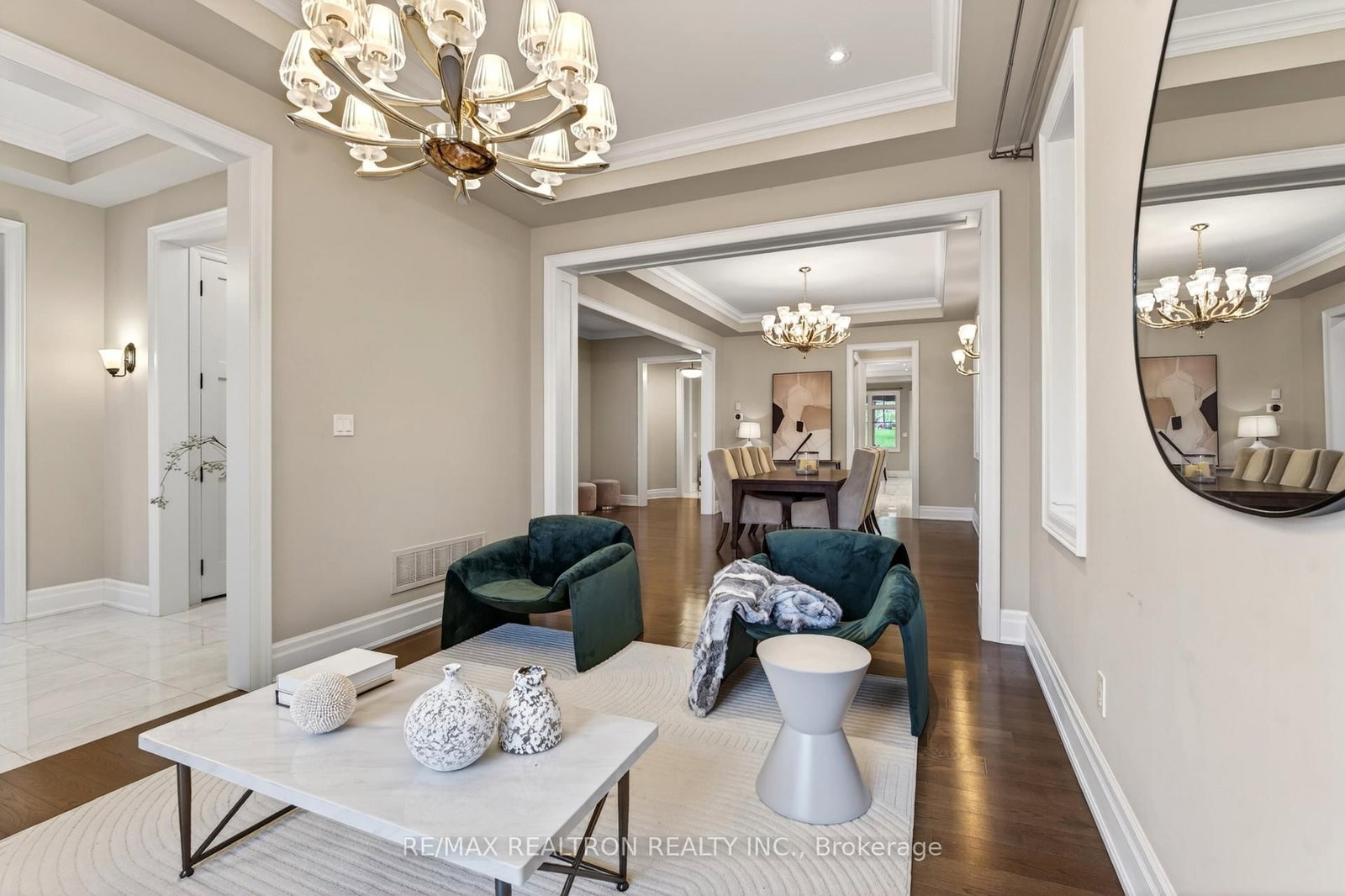132 Pemberton Road • Richmond Hill, ON photo 4