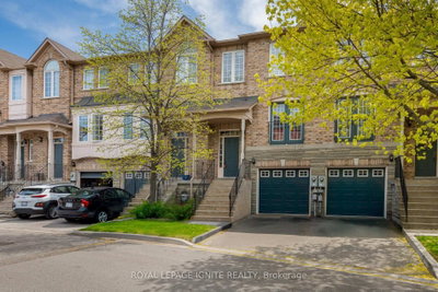 19 Foxchase Avenue