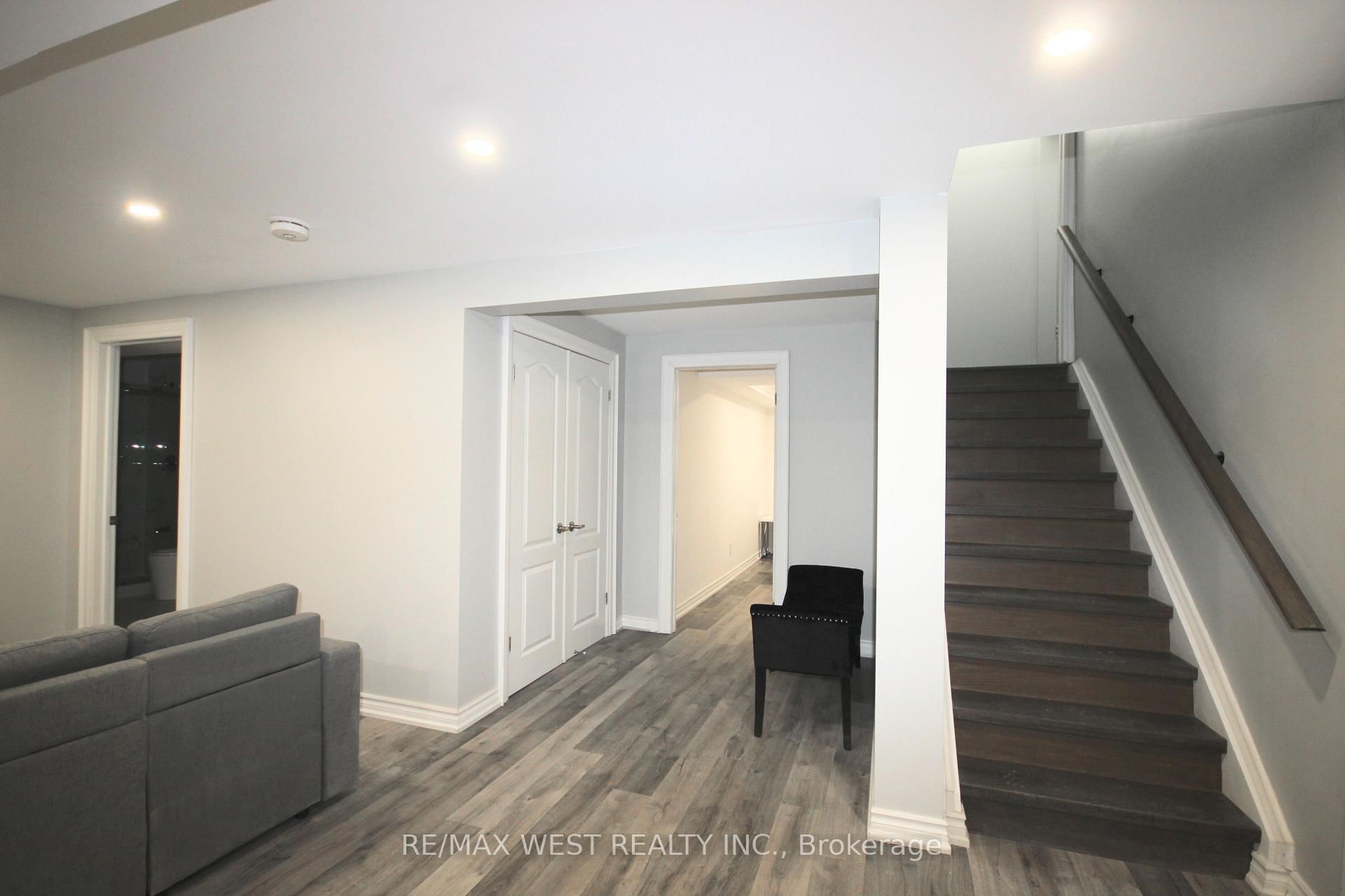 150 Valley Vista Drive, Unit Bsmt