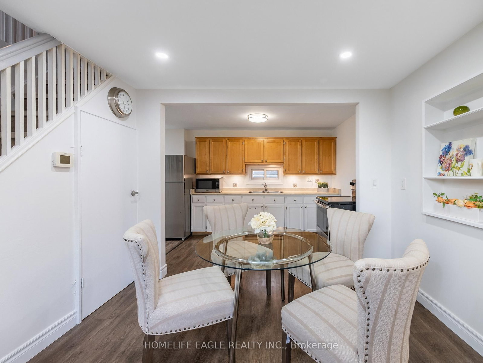 75 Denne Boulevard • Newmarket, ON photo 12