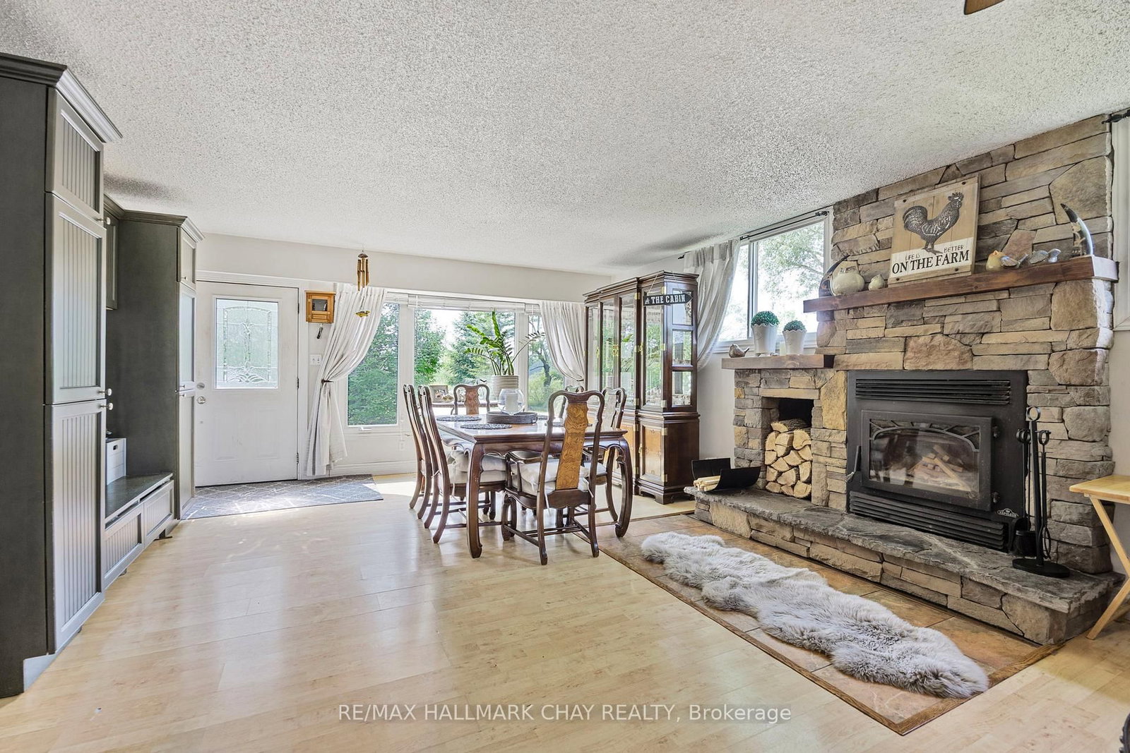 9205 McKinnon Road • Essa, ON photo 13