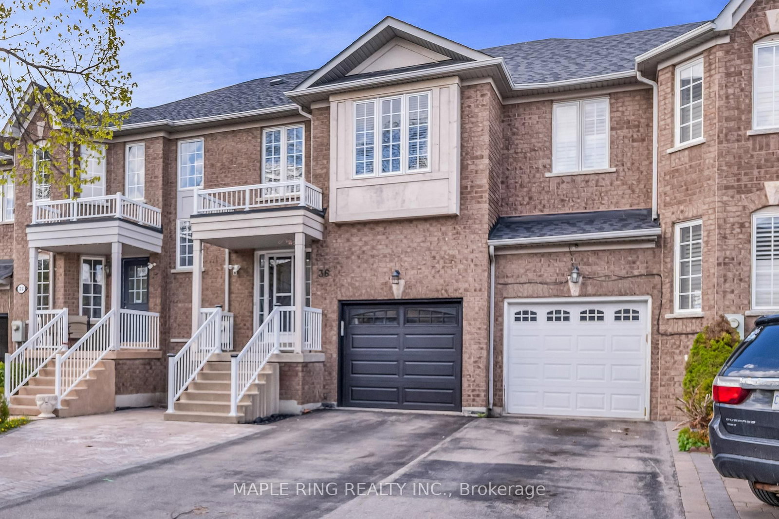 Townhouse for sale at 36 Laurelhurst Crescent, Vaughan, Ontario, L4H 2M9 - Vellore Village - MLS: N13136748