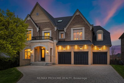 6-bed Detached House · 10605 Victoria Square Blvd