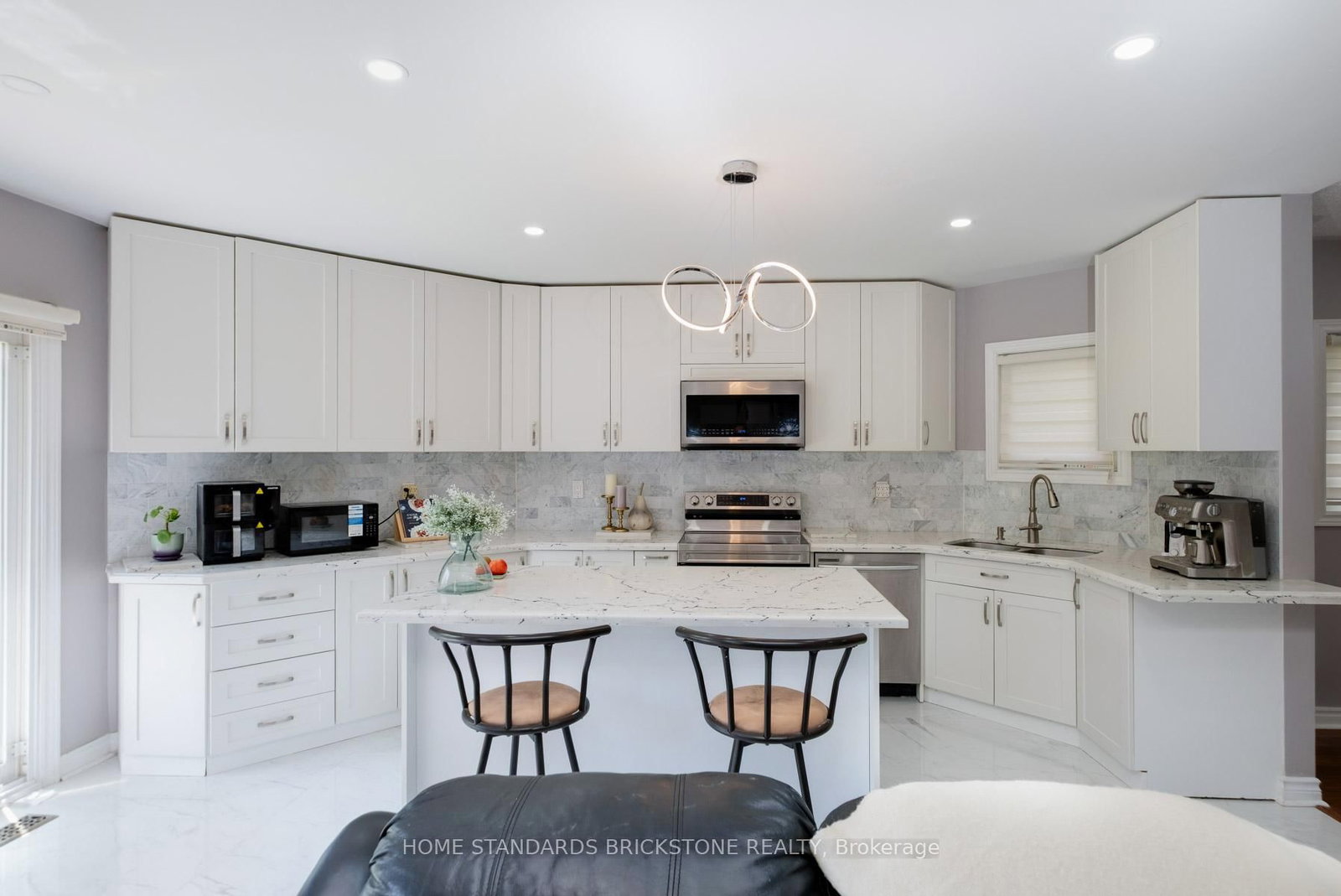65 Springer Drive S • Richmond Hill, ON photo 34