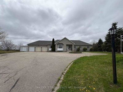 Detached House for lease at 17 Ing Court, Aurora, Ontario, L6C 1Z4 - Bayview Southeast - MLS: N13138954