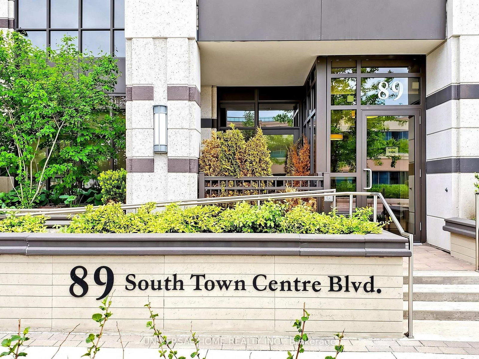 89 south town centre Boulevard, Unit 705 - Photo 4