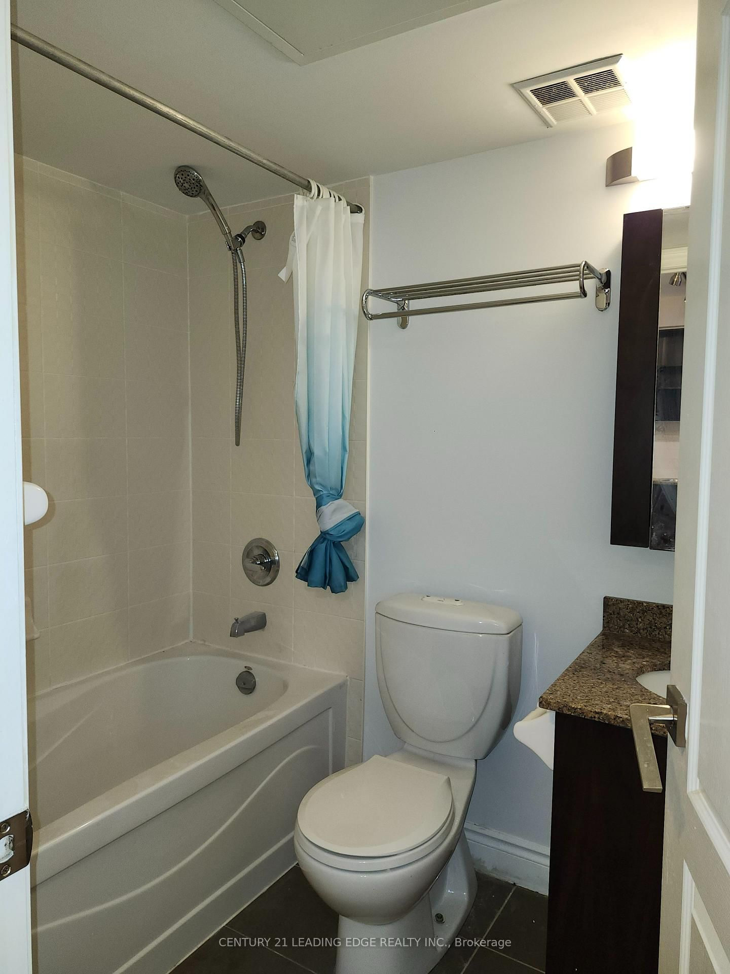 60 South Town Centre Boulevard, Unit 709 - Photo 10